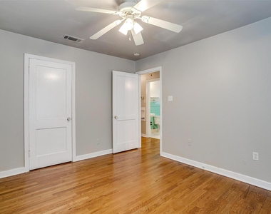 3541 S Hills Avenue - Photo Thumbnail 14