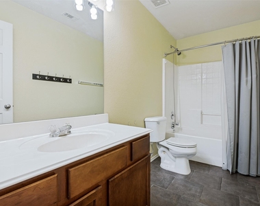 5943 Waterford Drive - Photo Thumbnail 6