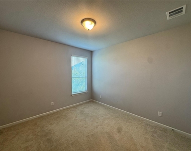 4805 Porque Court - Photo Thumbnail 22