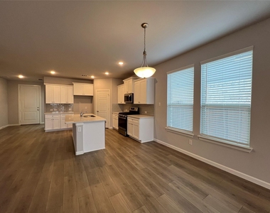 4805 Porque Court - Photo Thumbnail 11