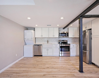 6314 Lockheed Street - Photo Thumbnail 5
