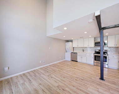 6314 Lockheed Street - Photo Thumbnail 4