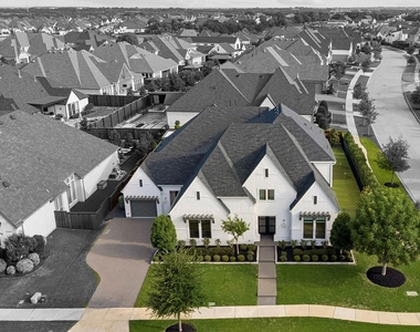 4440 Liberty Drive - Photo Thumbnail 17