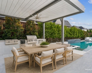 4440 Liberty Drive - Photo Thumbnail 11
