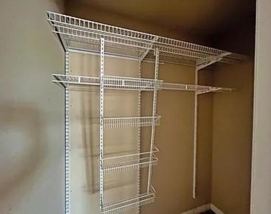 3001 Barkwood Drive - Photo Thumbnail 23