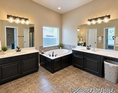 3001 Barkwood Drive - Photo Thumbnail 10