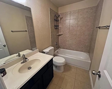 3001 Barkwood Drive - Photo Thumbnail 16
