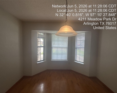 4211 Meadow Park Drive - Photo Thumbnail 2