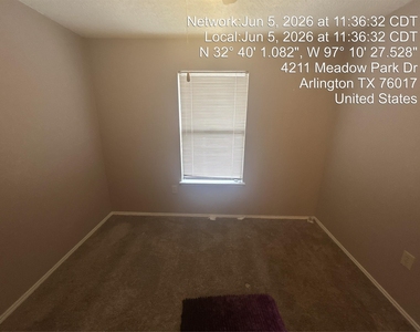 4211 Meadow Park Drive - Photo Thumbnail 9