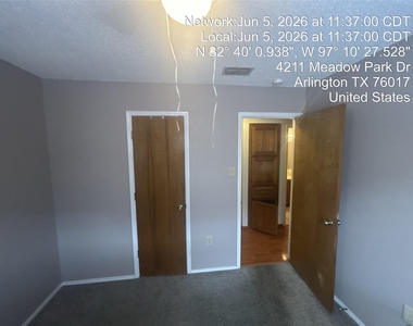 4211 Meadow Park Drive - Photo Thumbnail 10