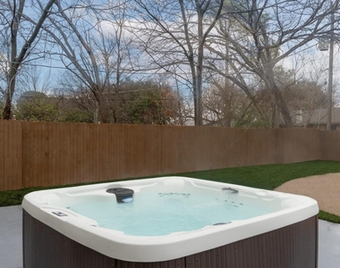 6048 Holiday Lane - Photo Thumbnail 34