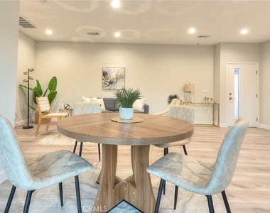 754 Rio Del Sol Avenue - Photo Thumbnail 4
