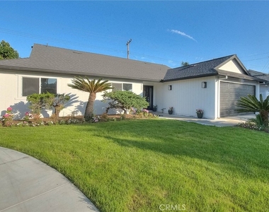 754 Rio Del Sol Avenue - Photo Thumbnail 1