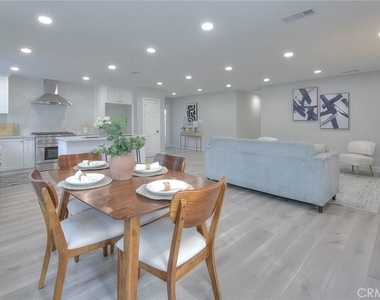 752 Rio Del Sol Avenue - Photo Thumbnail 9