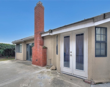 959 Kenwood Street - Photo Thumbnail 13