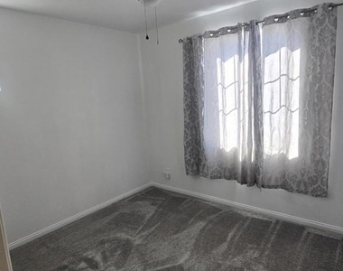 242 Hydrangea Street - Photo Thumbnail 35