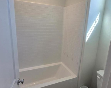 242 Hydrangea Street - Photo Thumbnail 33