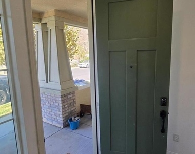 242 Hydrangea Street - Photo Thumbnail 7