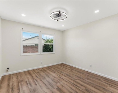 1730 Rialto Street - Photo Thumbnail 9