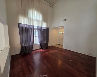 11150 Corsica Court - Photo Thumbnail 5