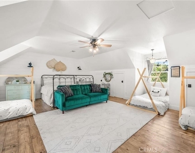 3945 Pala Mesa - Photo Thumbnail 48