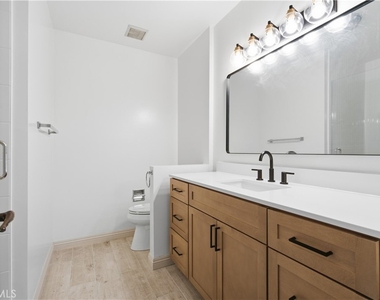 853 S Le Doux - Photo Thumbnail 12