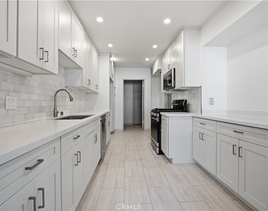 853 S Le Doux - Photo Thumbnail 5