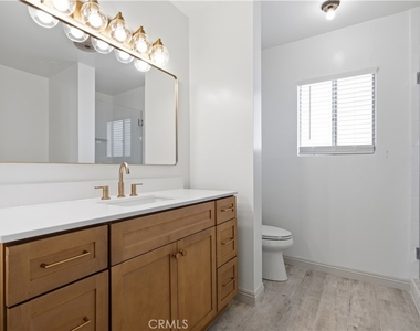 853 S Le Doux - Photo Thumbnail 16
