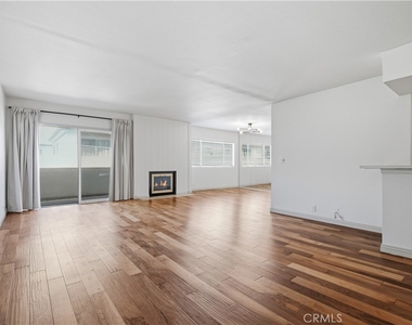 853 S Le Doux - Photo Thumbnail 1