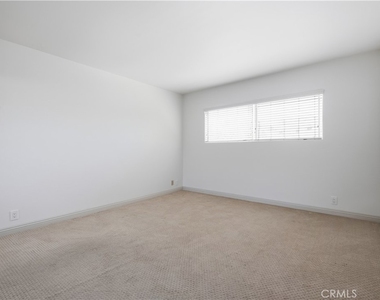 853 S Le Doux - Photo Thumbnail 13