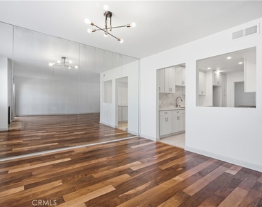 853 S Le Doux - Photo Thumbnail 4