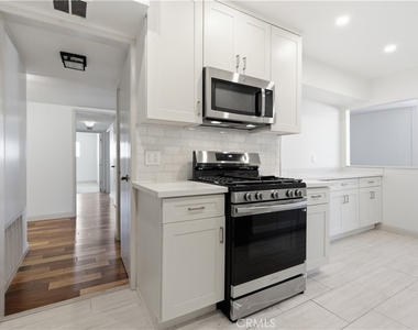853 S Le Doux - Photo Thumbnail 6