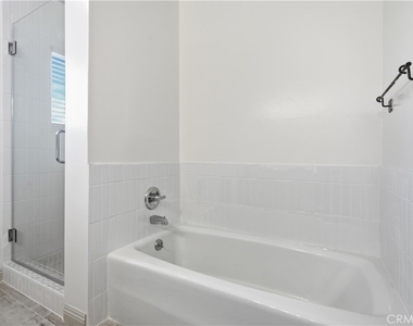 853 S Le Doux - Photo Thumbnail 17