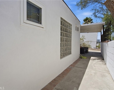 5244 Baza - Photo Thumbnail 29