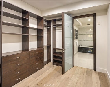 1318 Roxbury S - Photo Thumbnail 23