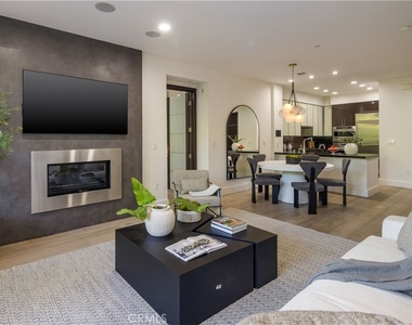 1318 Roxbury S - Photo Thumbnail 19