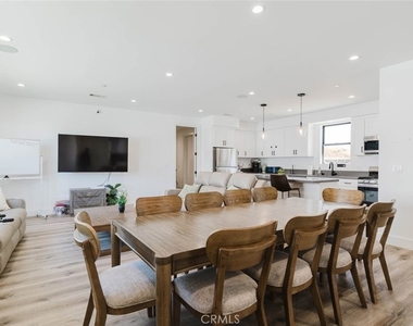 13368 Pala Avenue - Photo Thumbnail 3