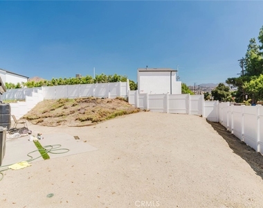 13368 Pala Avenue - Photo Thumbnail 23