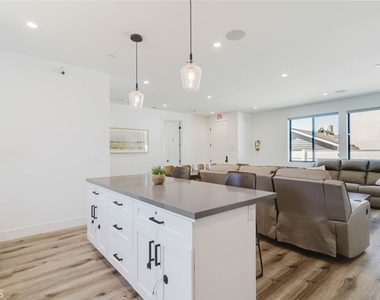 13368 Pala Avenue - Photo Thumbnail 13