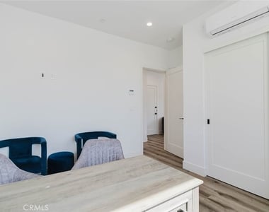 13366 Pala Avenue - Photo Thumbnail 7