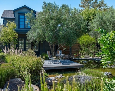 28850 Hampton Place - Photo Thumbnail 2