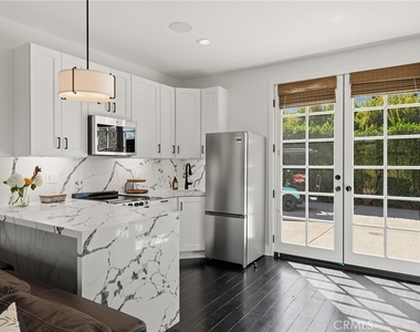 28850 Hampton Place - Photo Thumbnail 65