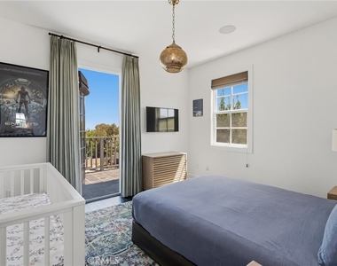 28850 Hampton Place - Photo Thumbnail 38