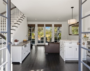 28850 Hampton Place - Photo Thumbnail 63