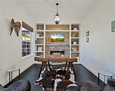 28850 Hampton Place - Photo Thumbnail 14
