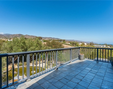 28850 Hampton Place - Photo Thumbnail 37