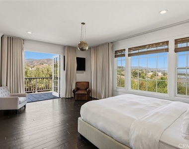 28850 Hampton Place - Photo Thumbnail 30