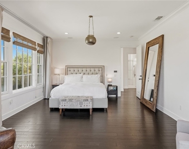 28850 Hampton Place - Photo Thumbnail 31