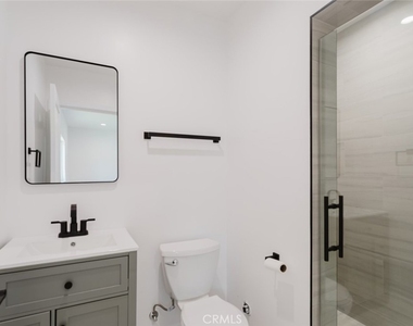 6021 E Oakbrook Street - Photo Thumbnail 21