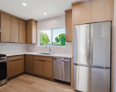 6021 E Oakbrook Street - Photo Thumbnail 40